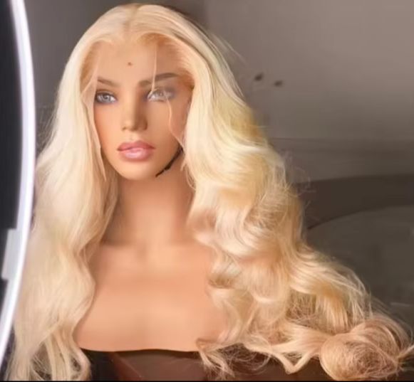 613 Blonde Body Wave Lace Front Wig - 613ブロンドウィッグ ロングボディウェーブ レースフロントウィッグ 耐熱 13x4 HD
